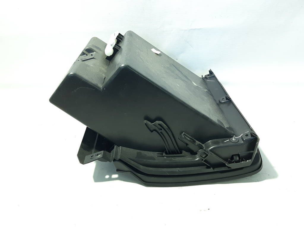 Sentra Бардачок Nissan Sentra 2013-2019 685103SA0A Nissan Sentra 8