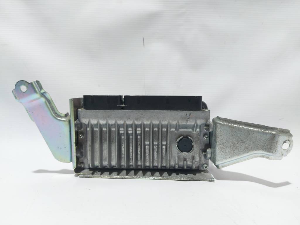 Prius c Блок управления ДВС Toyota Prius C 2012 8966152480 Toyota Prius C 2