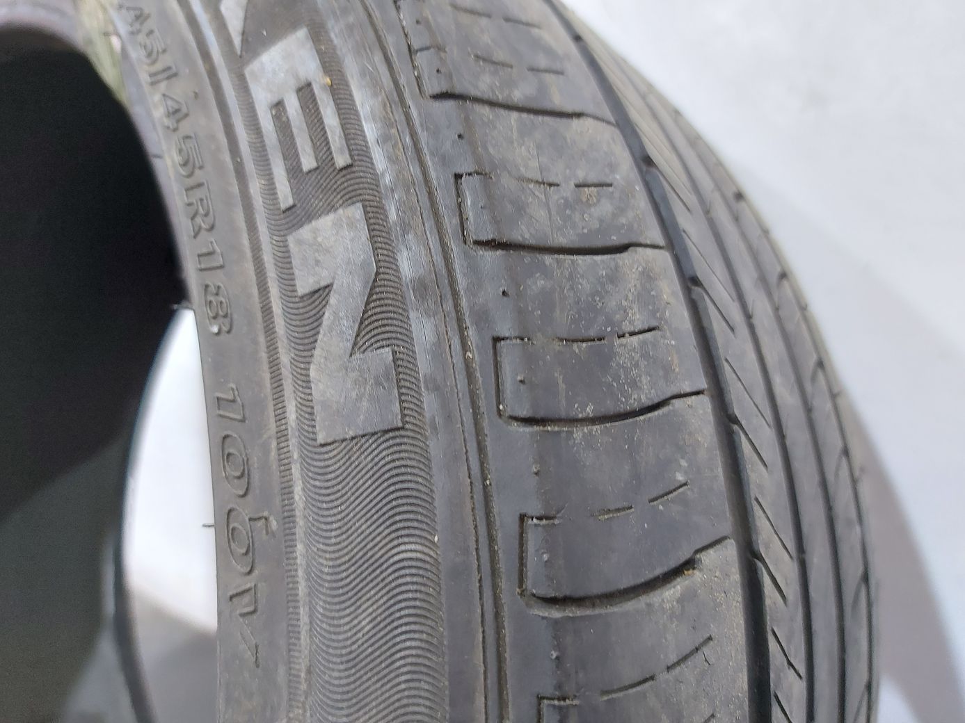  Гума NEXEN N5000 plus 245/45R18 100V 3