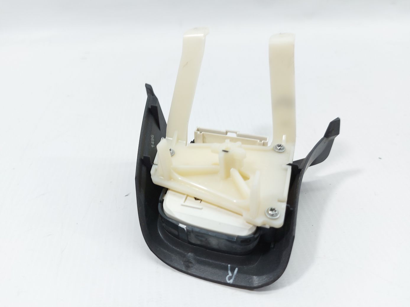 Dart Кнопки рульового колеса праві Dodge Dart 2013-2016 68140288AC Dodge Dart 4