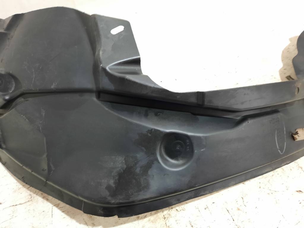 Patriot Підкрилок передній правий (немає шматка) Jeep Patriot 2011-2012 5182556AC Jeep Patriot 7