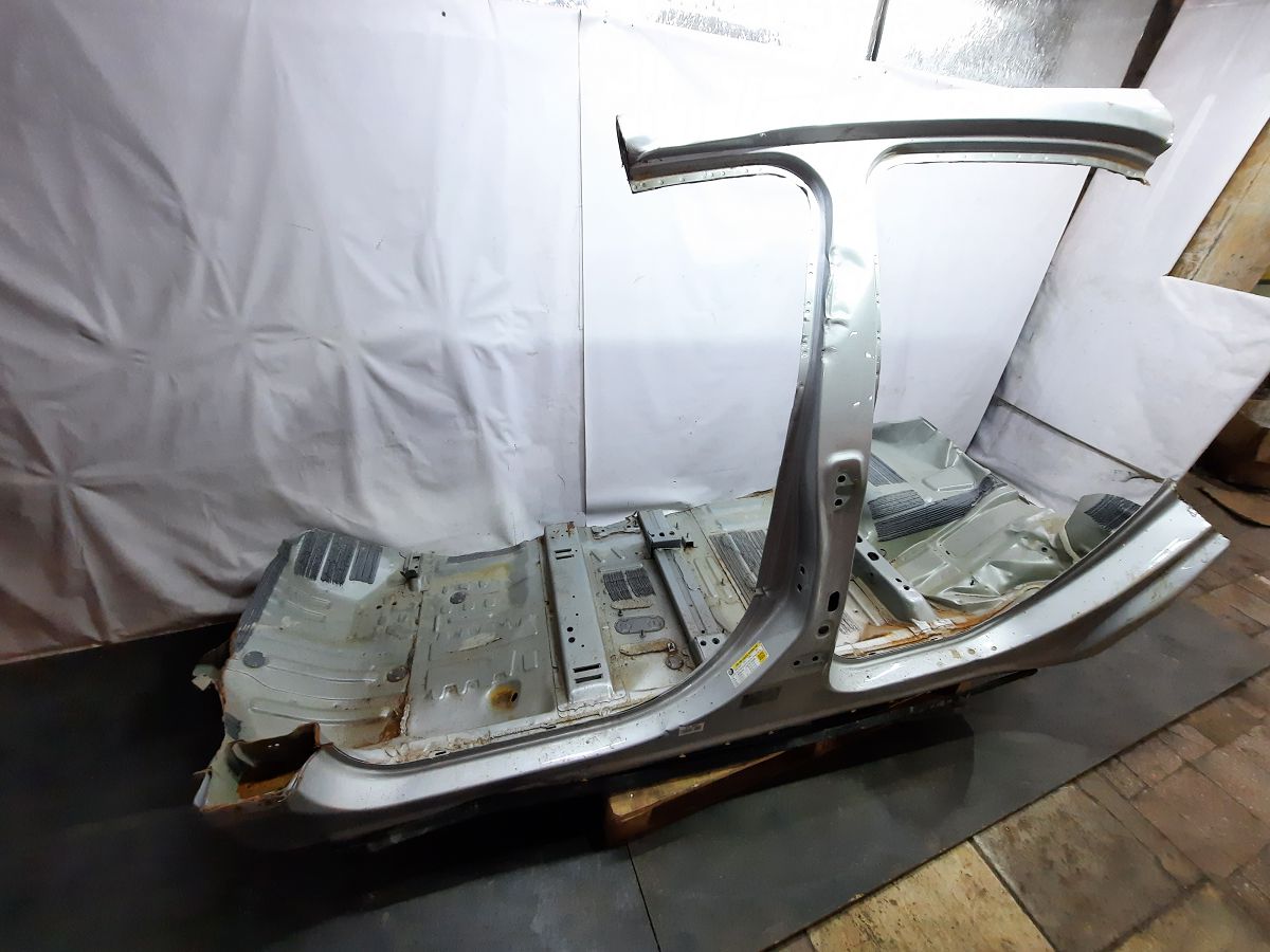 Equinox Стойка центральная левая (металл) Chevrolet Equinox 2010-2017 23466071 Chevrolet Equinox 2