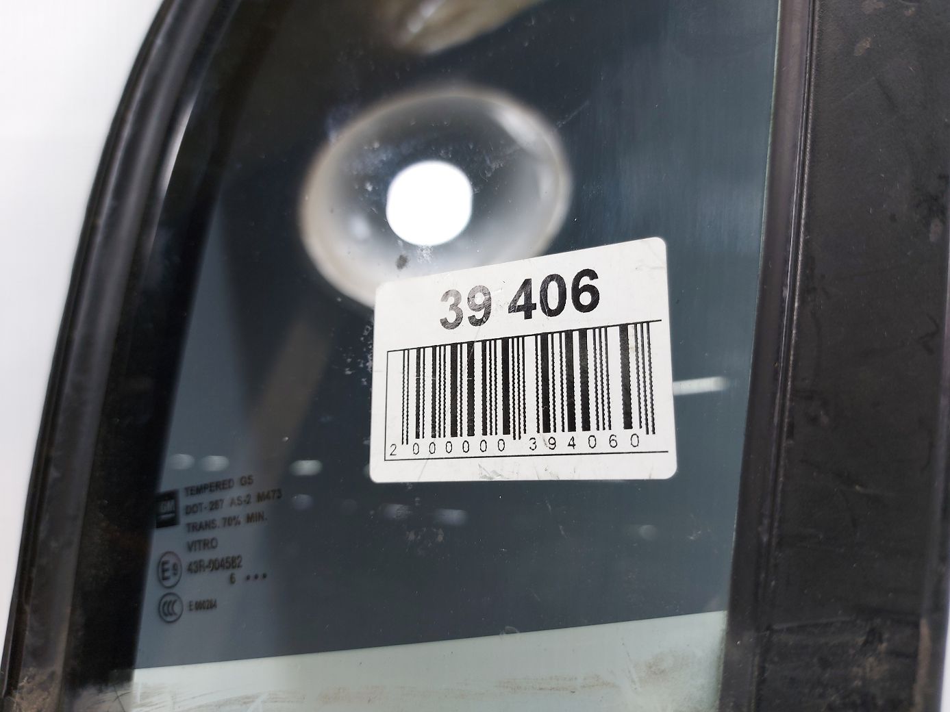 Trax Стекло (форточка) двери передней левой Chevrolet Trax 2015-2021 94518427 Chevrolet Trax 3