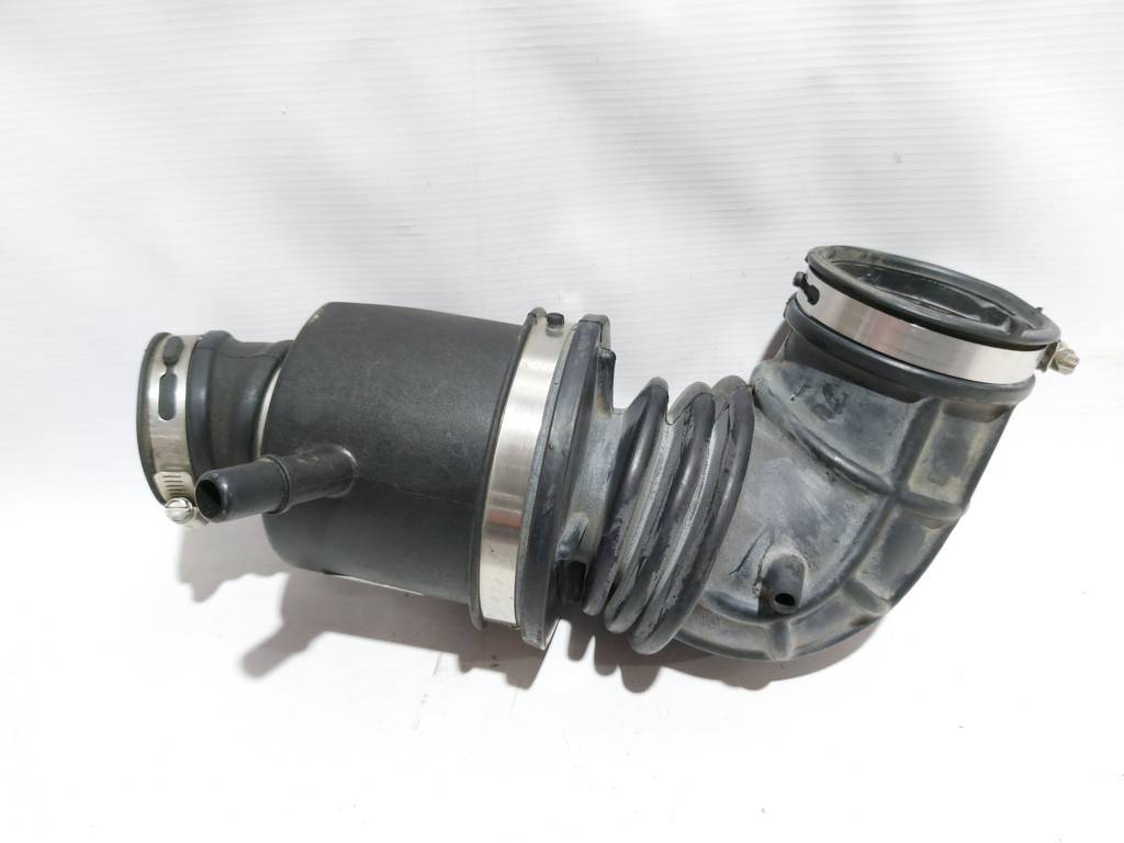 Ats Патрубок впускной системы Cadillac ATS 2013-2019 84486693 Cadillac ATS 14