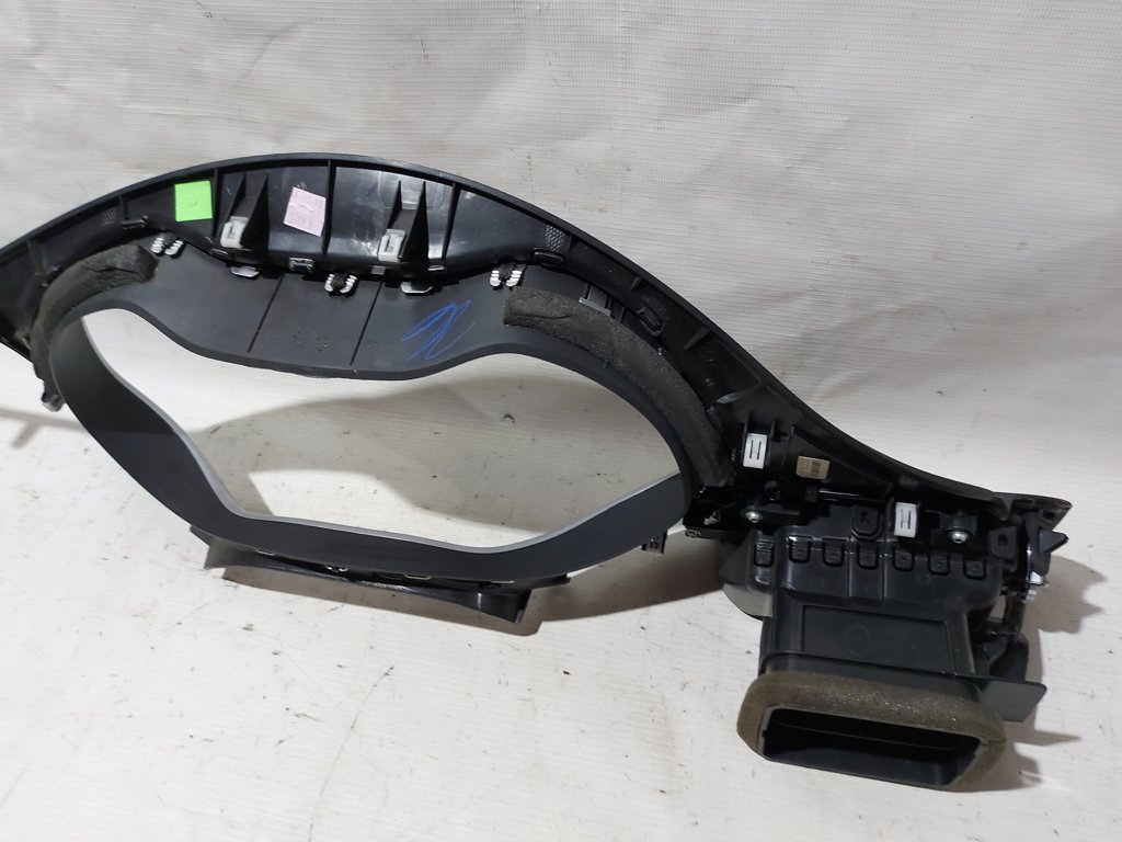 200 Накладка панелі приладів Chrysler 200 2015-2017 5SQ57JXPAA Chrysler 200 7