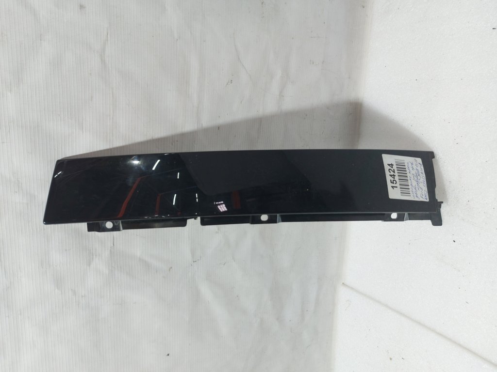 C-max. Молдинг арки двери задней правой наружный Ford C-Max 2016-2018 AM5Z58255A34A Ford C-Max