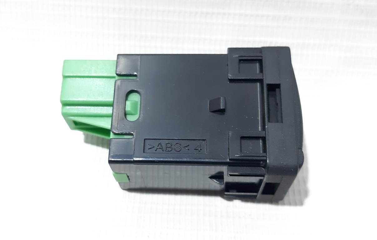 Altima. Кнопка відкриття кришки багажника (молдинг) Nissan Altima 2011-2018 253803TA0A Nissan Altima