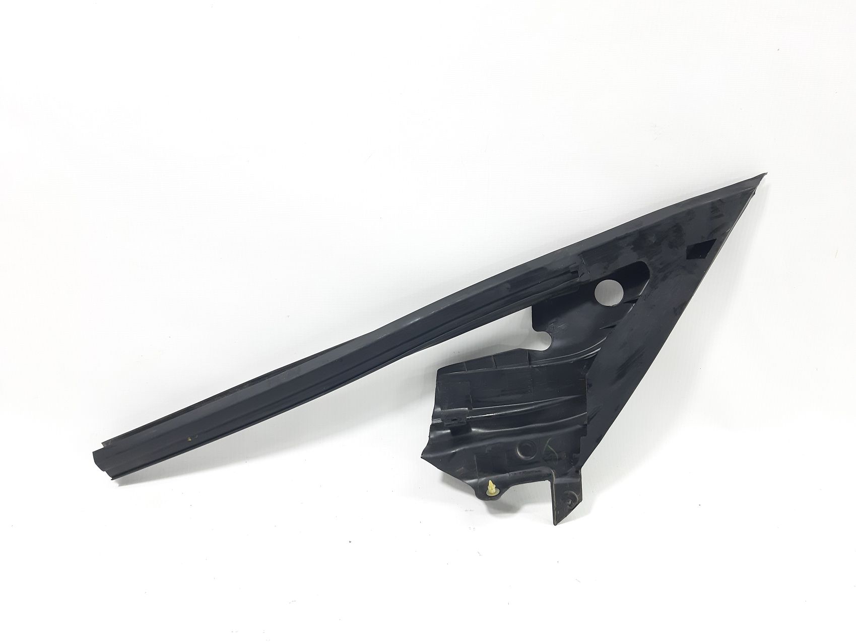 Model 3. Напрямна скло дверей передньої правої Tesla Model 3 2020-2023 109050200J Tesla Model 3