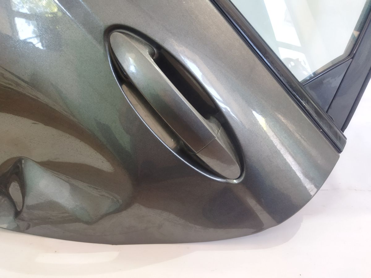 Товари з дефектами Двері задні ліві (дефект) Ford Fiesta 2011-2019 G2BZ5424631A Ford Fiesta 2