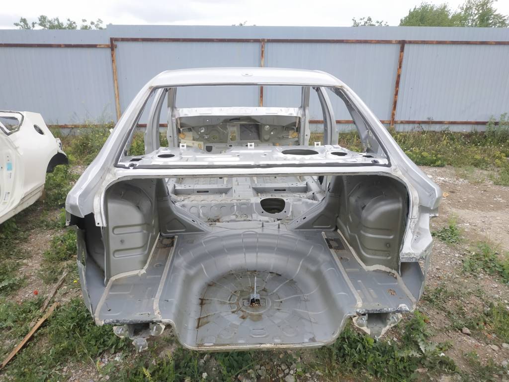 Dart Кузов голий (можна різати) Dodge Dart 2013 68081184AA Dodge Dart 5