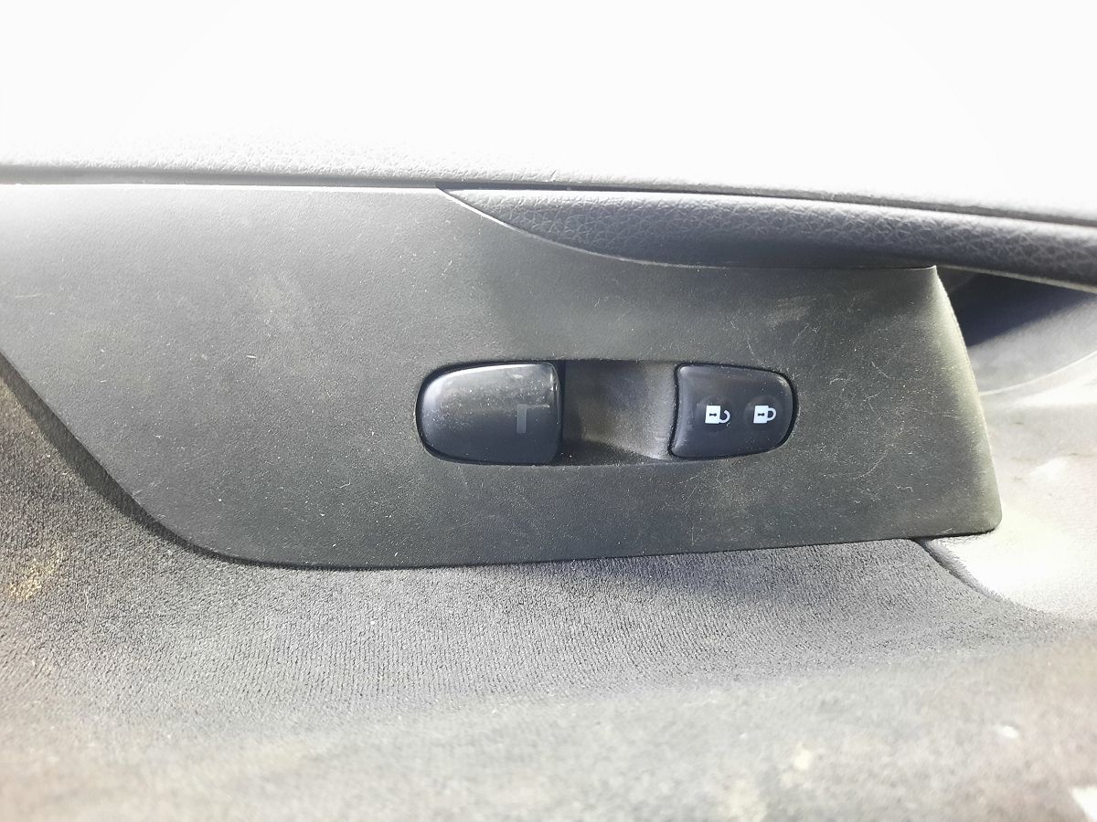 Altima Карта дверей передньої правої (чорн. тканина) Nissan Altima 2013-2015 809003TA1A Nissan Altima 6