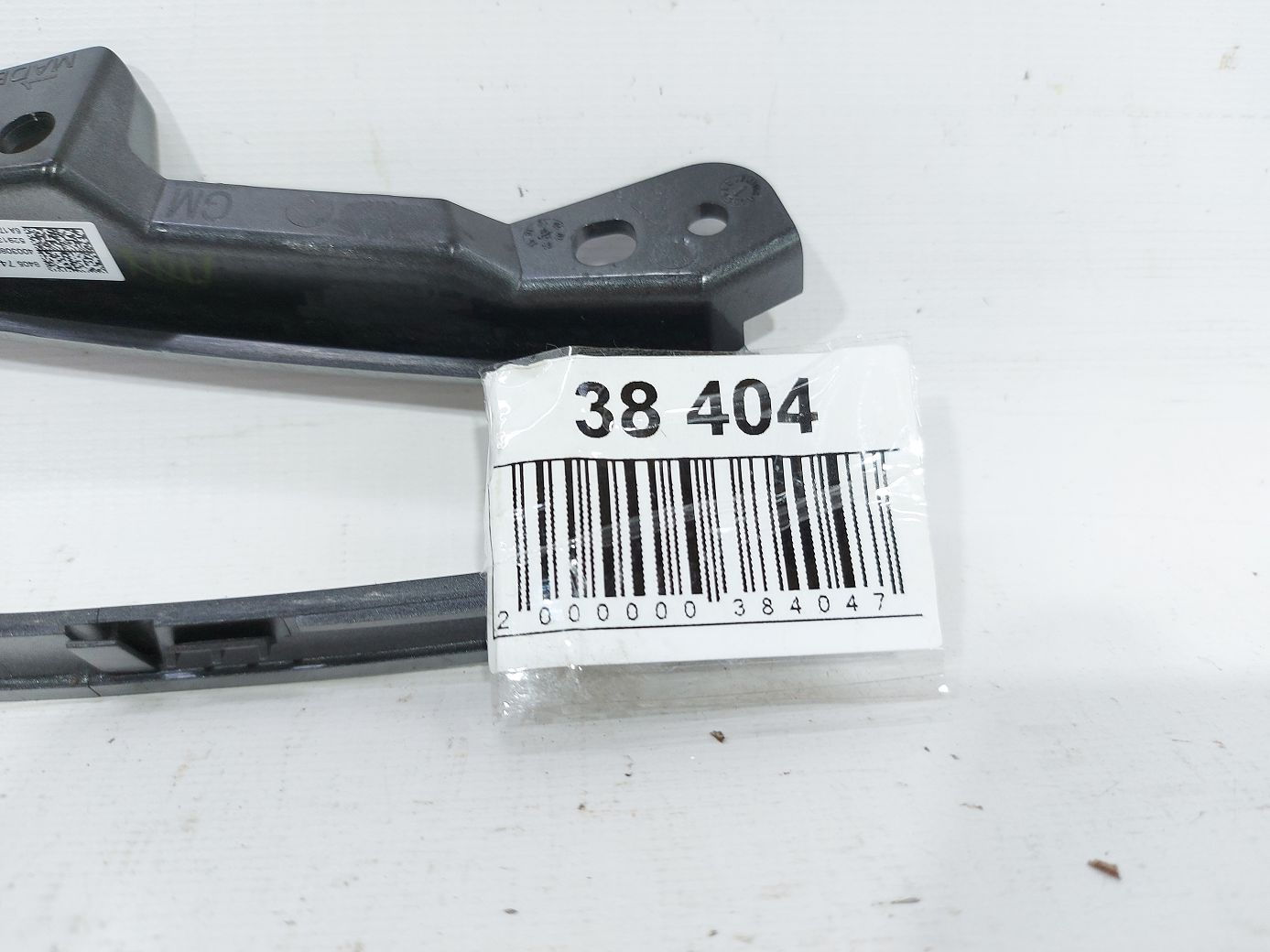 Malibu Накладка повітропроводу торпеди центрального правого Chevrolet Malibu 2016-2021 84709299 Chevrolet Malibu 4