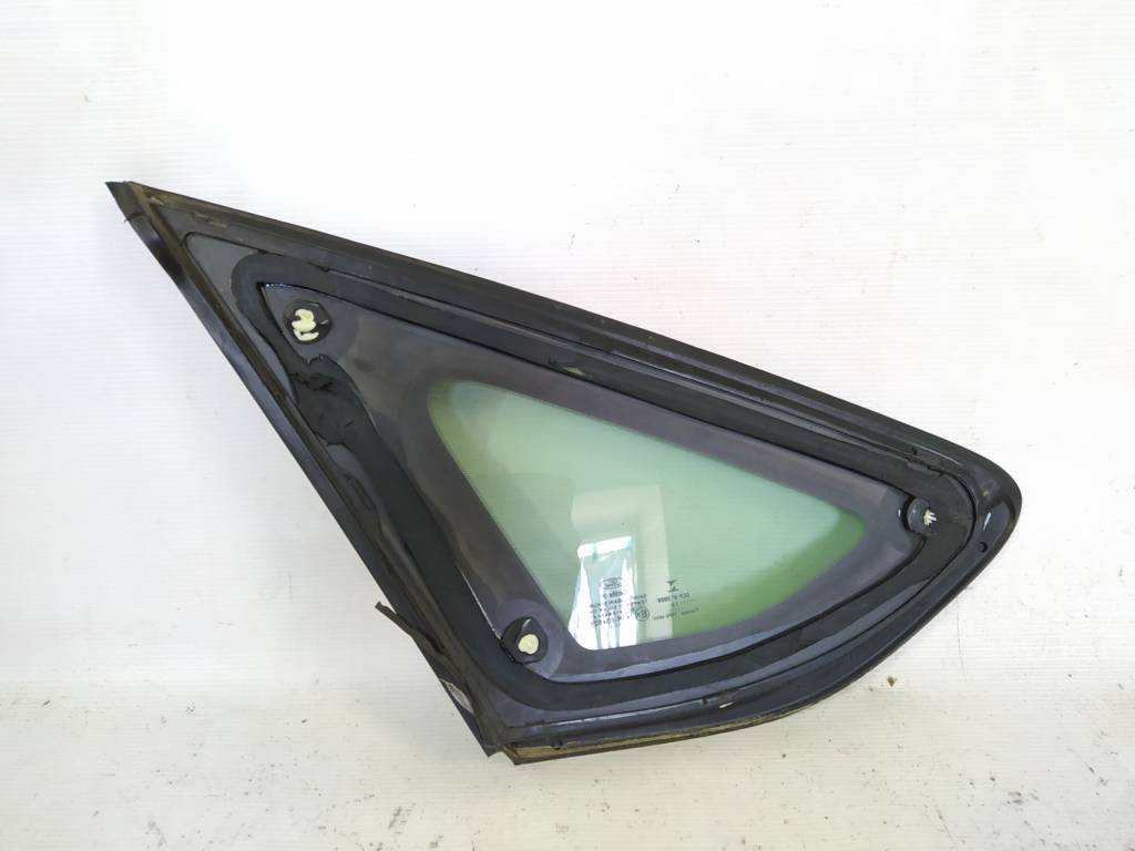 Fusion Форточка задняя правая Ford Fusion 2016-2020 DS7Z-5429710-A Ford Fusion 2