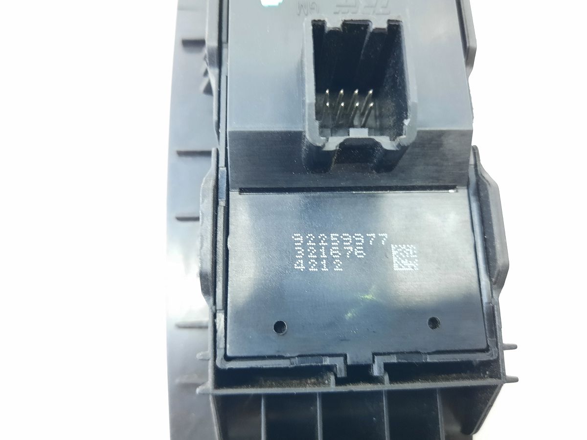 Ats Кнопки керування склопідйомником двері передньої лівої Cadillac ATS 2015-2019 23275057 Cadillac ATS 6