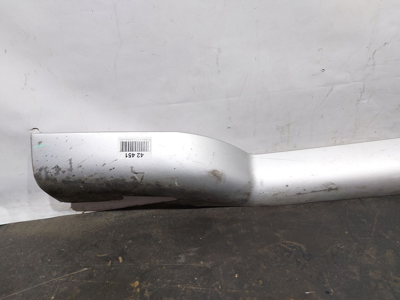 Hhr Поріг лівий (пластик) Chevrolet HHR 2006-2011 15881080 Chevrolet HHR 2