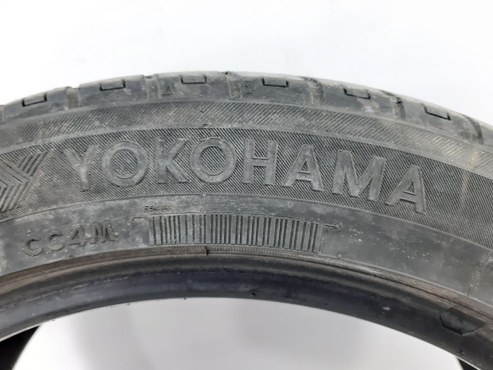  Гума YOKOHAMA AVID Ascend P215/50R17 93V M+S 5