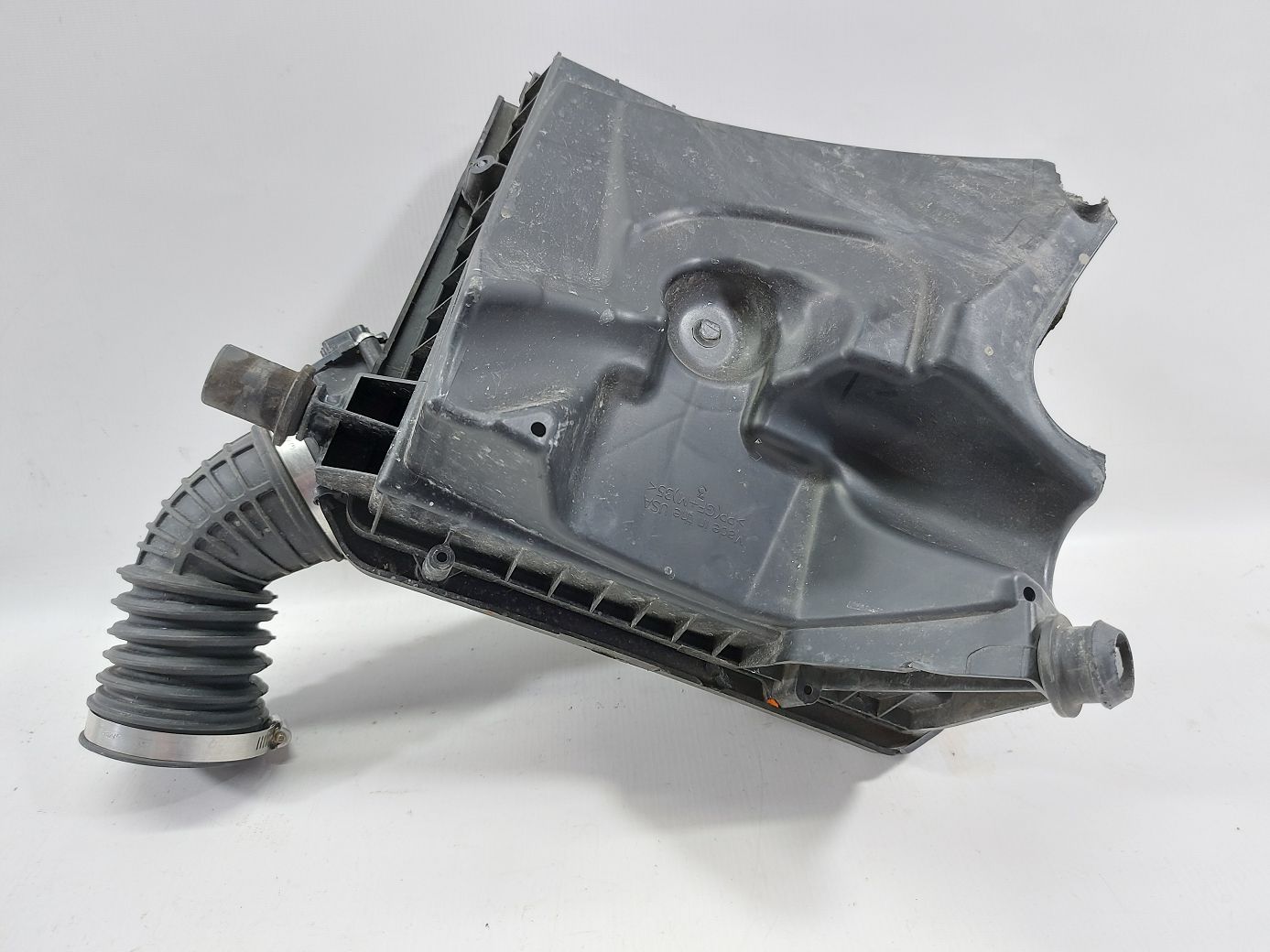 Malibu Корпус воздушного фильтра Chevrolet Malibu 2013-2015 22897041 Chevrolet Malibu 6