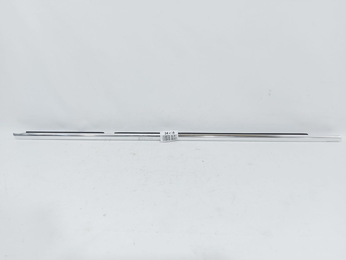 Regal. Ущільнювальна гумка скла двері задньої правої зовнішня Buick Regal 2013-2017 22834355 Buick Regal