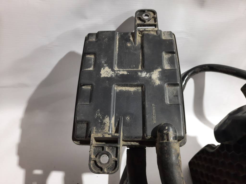 Insight Вугільний фільтр рециркуляції парів бензину Honda Insight 2010-2014 17011TM8L01 Honda Insight 16