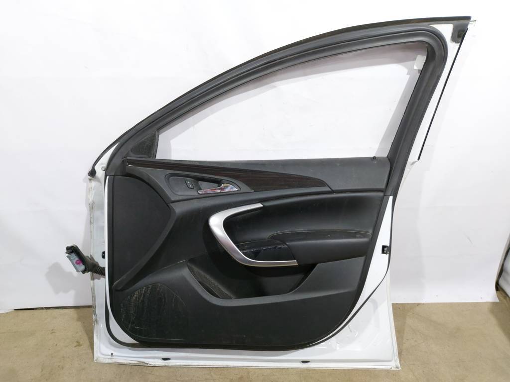 Regal Двері передні праві в зборі Buick Regal 2011-2017 20987624 Buick Regal 15