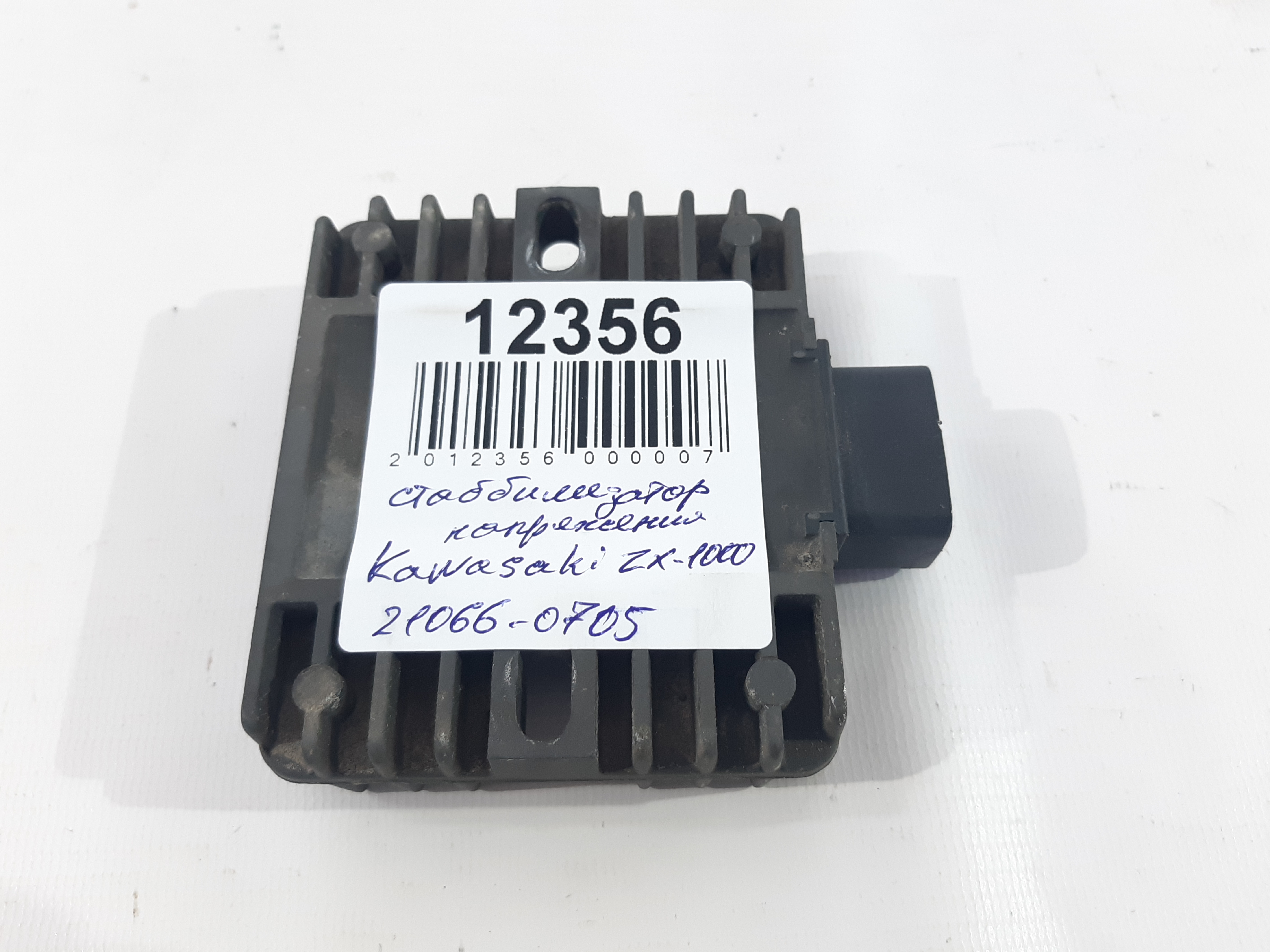 Zx-1000 Стабілізатор напруги Kawasaki ZX-1000 2007-2020 210660705 Kawasaki ZX-1000 3