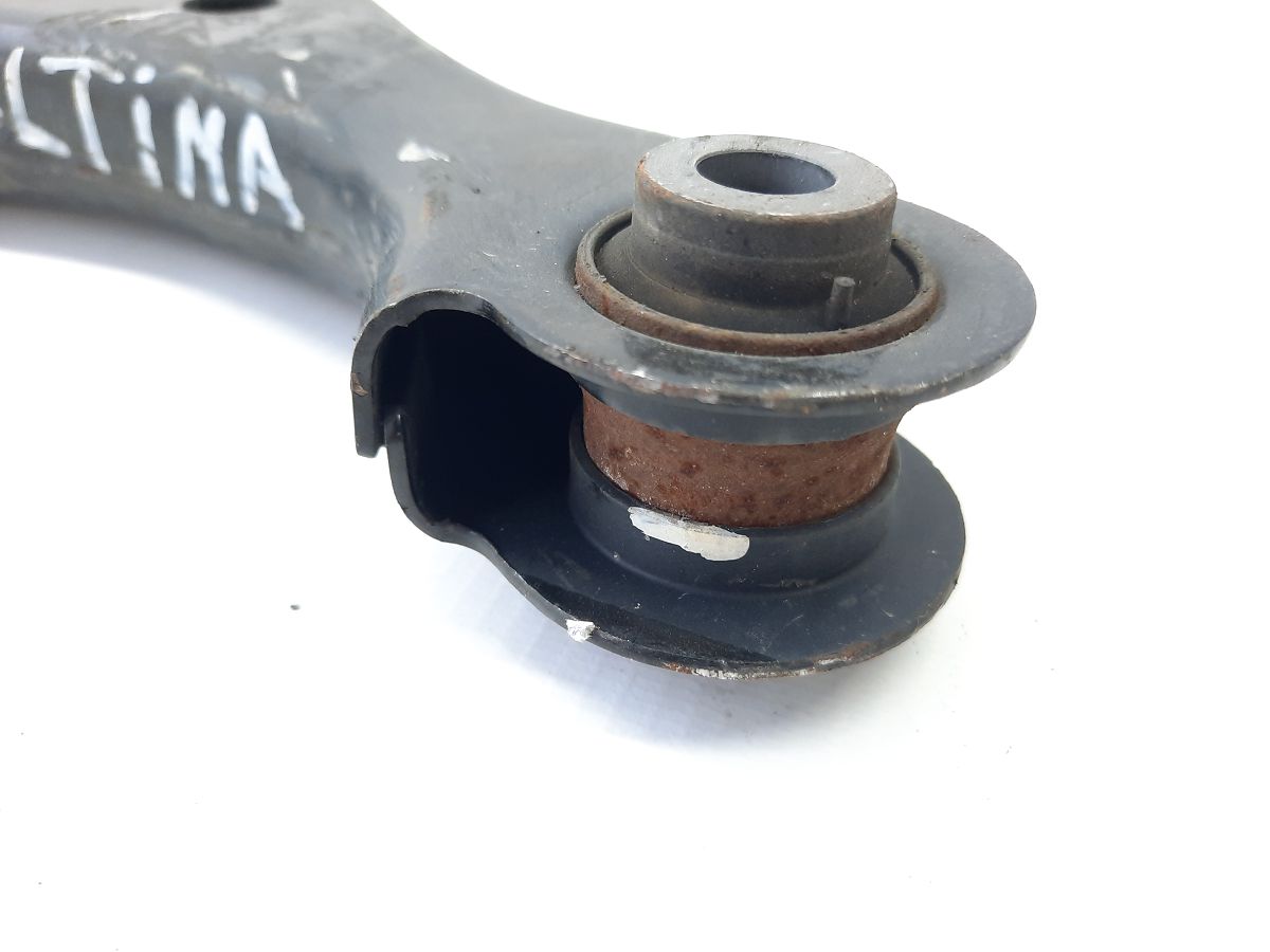 Altima Важіль задній верхній лівий/правий Nissan Altima 2013-2018 551209HS0A Nissan Altima 11