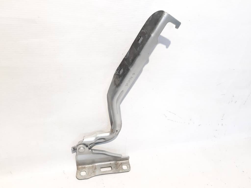 Dart Петля капота правая Dodge Dart 2013-2019 68082130AA Dodge Dart 31