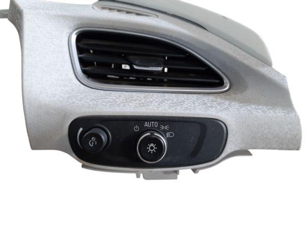 Bolt Накладка торпеди ліва Chevrolet Bolt EV 2017-2021 42679390 Chevrolet Bolt EV 2 Bolt Накладка торпеди ліва Chevrolet Bolt EV 2017-2021 42679390 Chevrolet Bolt EV 2