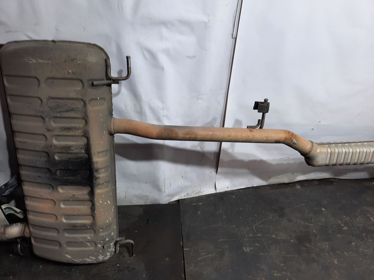 Ats Вихлопна труба задня частина Cadillac ATS 2013-2016 23328468 Cadillac ATS 4