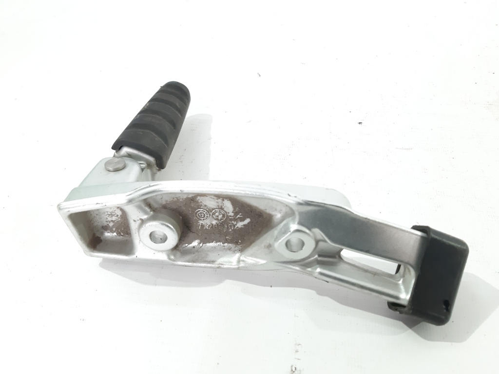R 1200 r Задня підніжка ліва BMW R1200 R 2011-2014 46717728893 BMW R1200 R 3