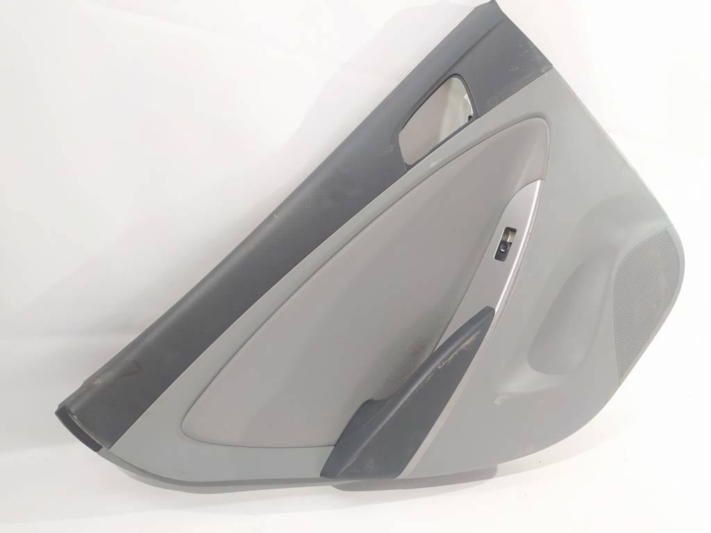 Accent hatchback Карта двери задней левой Hyundai Accent Hatchback 2012-2017 833011R0108M Hyundai Accent Hatchback 2 Accent hatchback Карта двери задней левой Hyundai Accent Hatchback 2012-2017 833011R0108M Hyundai Accent Hatchback 2