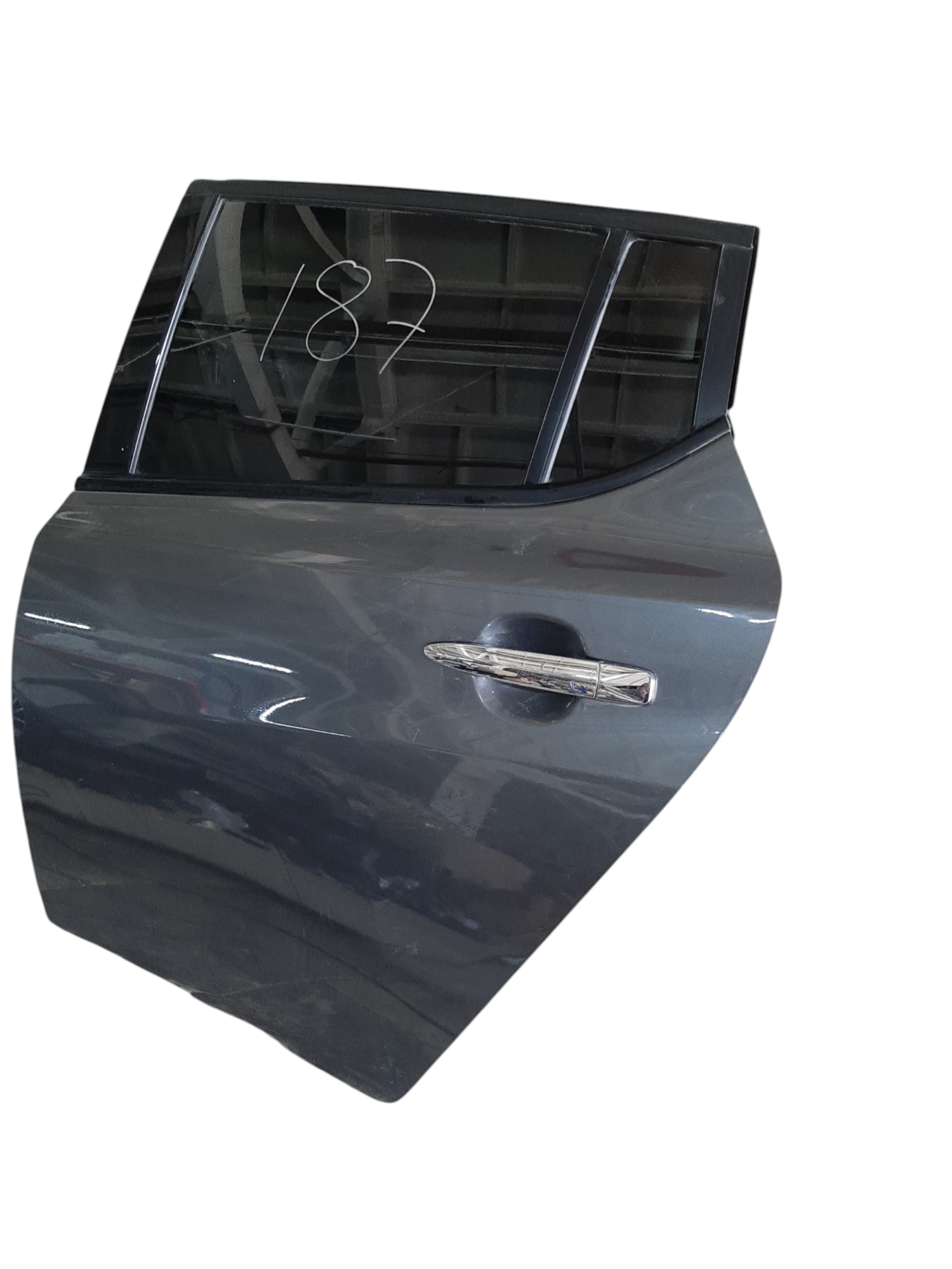 Leaf Двері задні ліві Nissan Leaf 2018-2025 821015SF0A Nissan Leaf 2