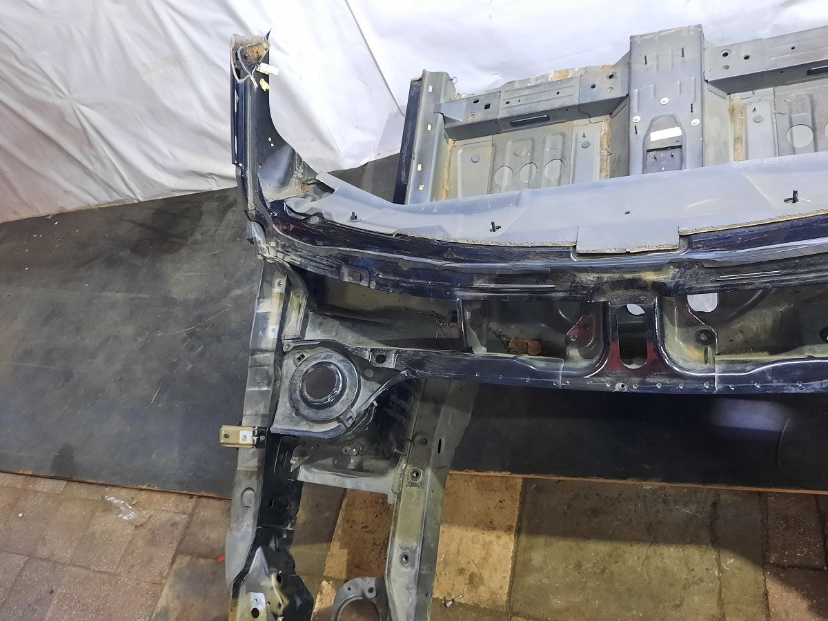 Dart Четверть передняя правая со стаканом Dodge Dart 2013-2019 68105062AB Dodge Dart 3