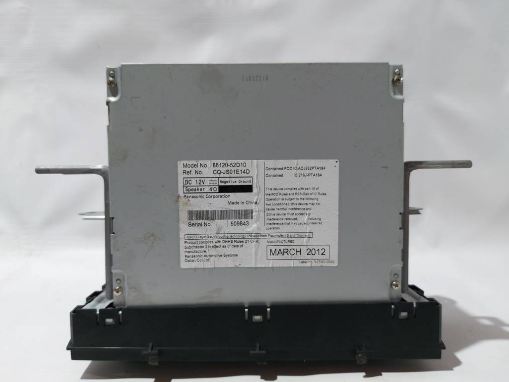 Prius c Магнитола Toyota Prius C 2012-2015 8612052D10 Toyota Prius C 8