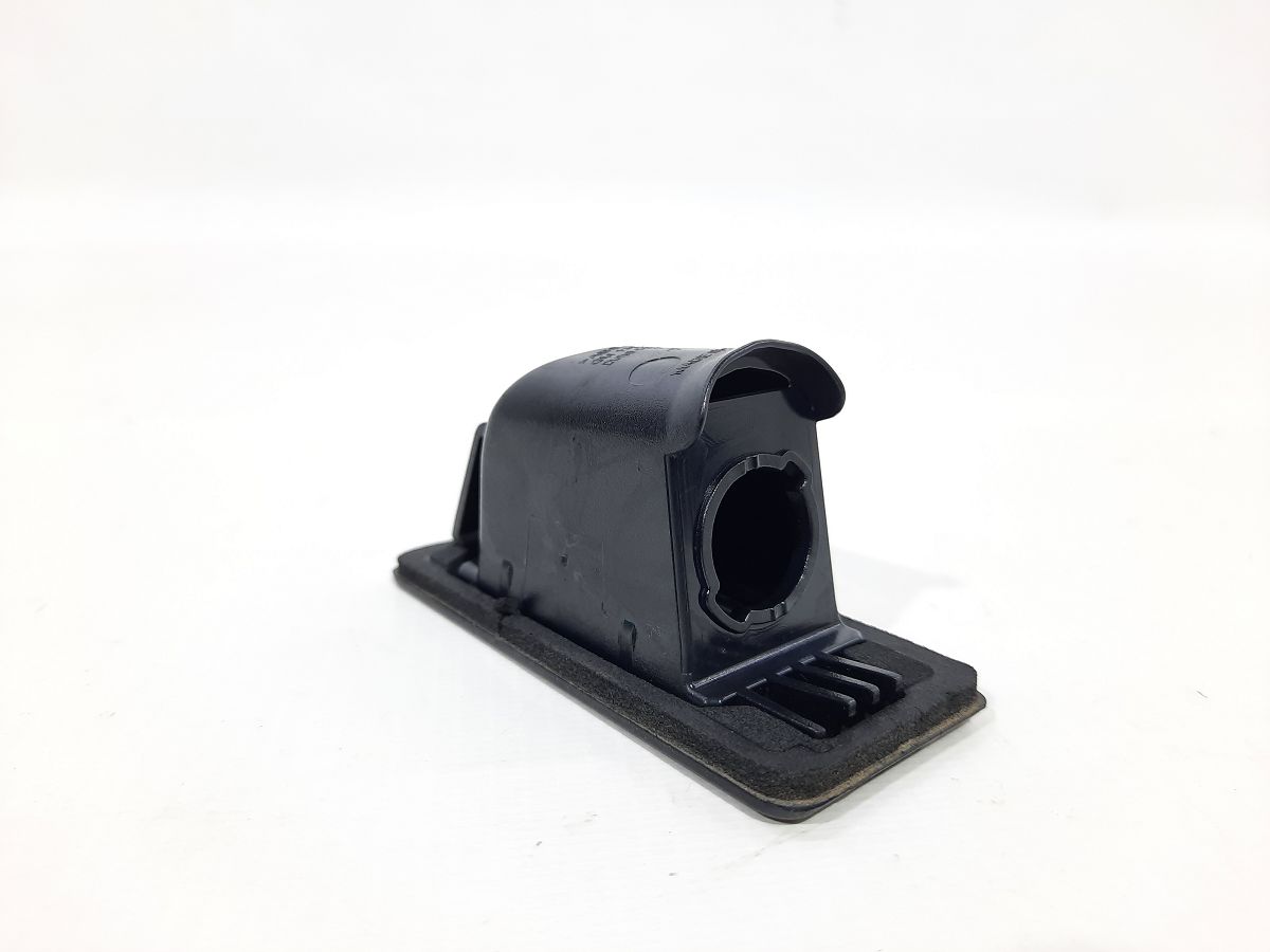 Malibu Ліхтар підсвічування номера Chevrolet Malibu 2016-2021 13590043 Chevrolet Malibu 19