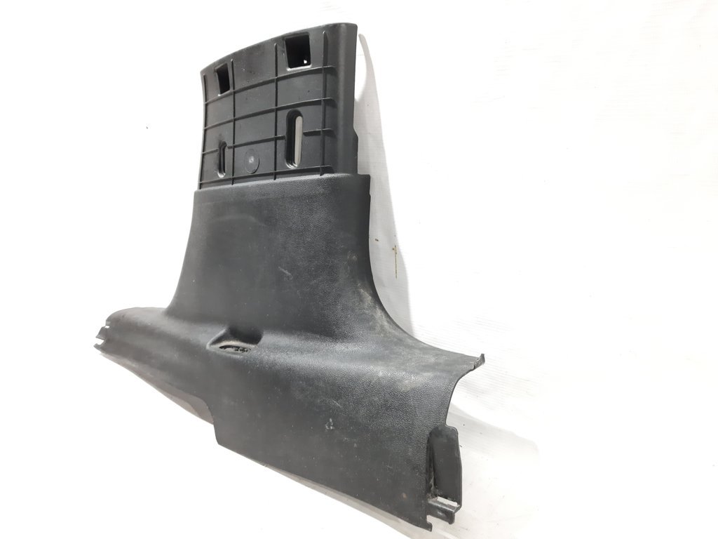 Dart Накладка центральної стійки нижня частина права Dodge Dart 2013-2019 1SX22DX9AB Dodge Dart 3