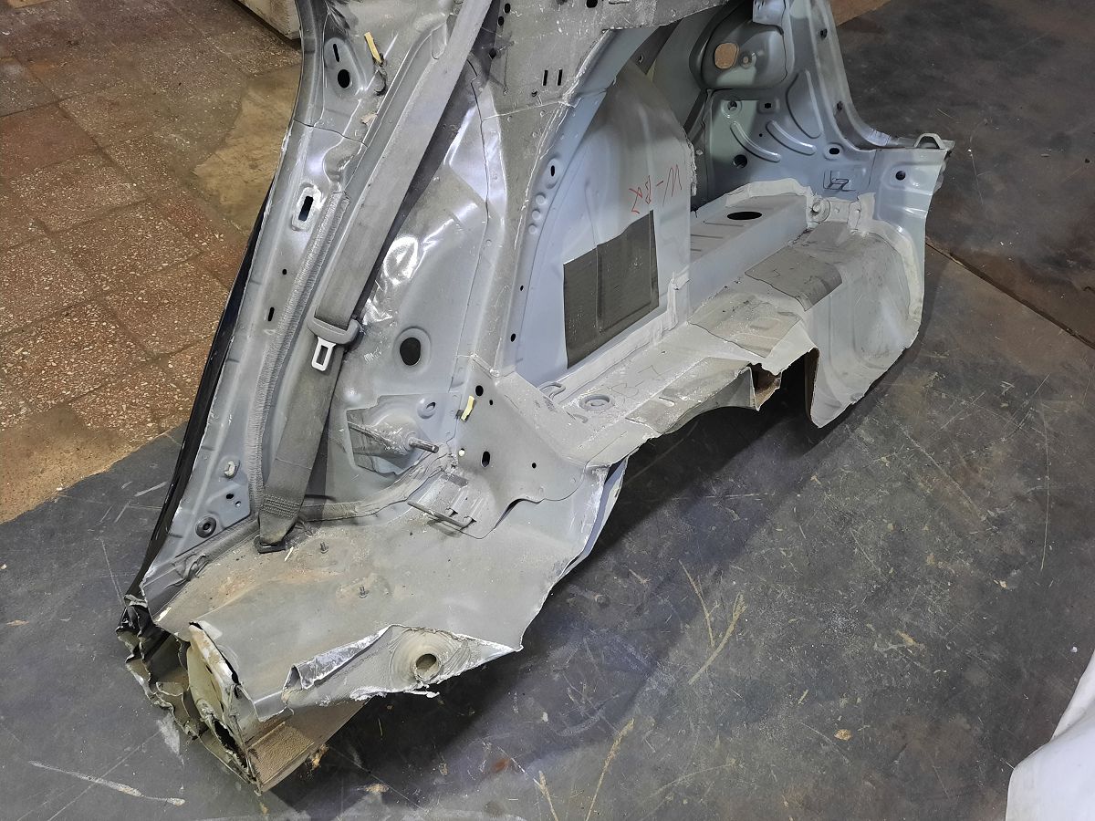 Passat s Чверть задня права Volkswagen Passat S 2012-2019 561809844 Volkswagen Passat S 14