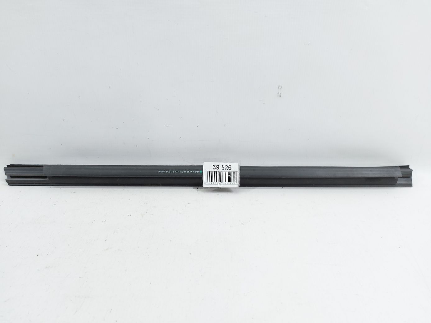 7 series Ущільнювальна гумка скла передньої лівої двері внутрішня BMW 7 2009-2015 51337178003 BMW 7 2