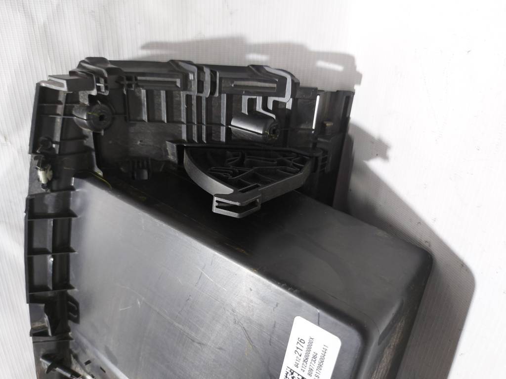 Cruze Бардачок Chevrolet Cruze 2016-2019 84122176 Chevrolet Cruze 7