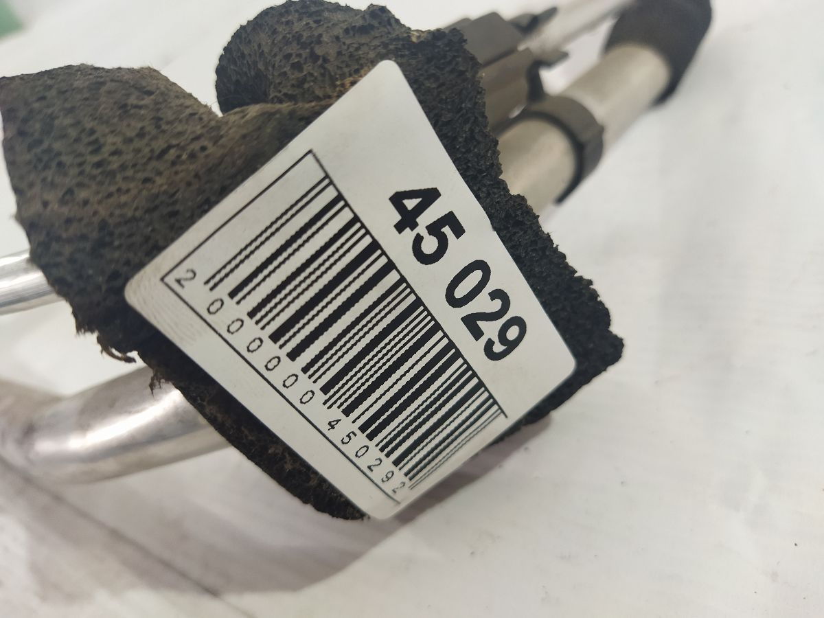 S60 Трубка кондиционера Volvo S60 2014-2018 31404483 Volvo S60 5