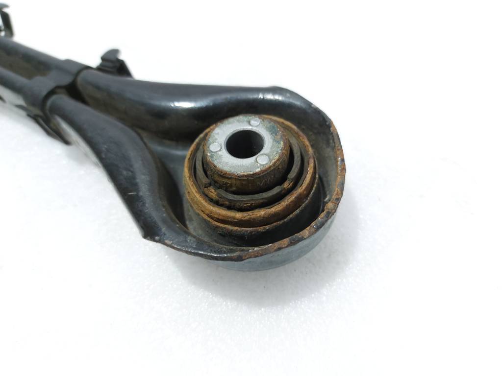 328i xdrive Рычаг задний центральный левый/правый верхний BMW 328i xDrive 2006-2013 33322406292 BMW 328i xDrive 11