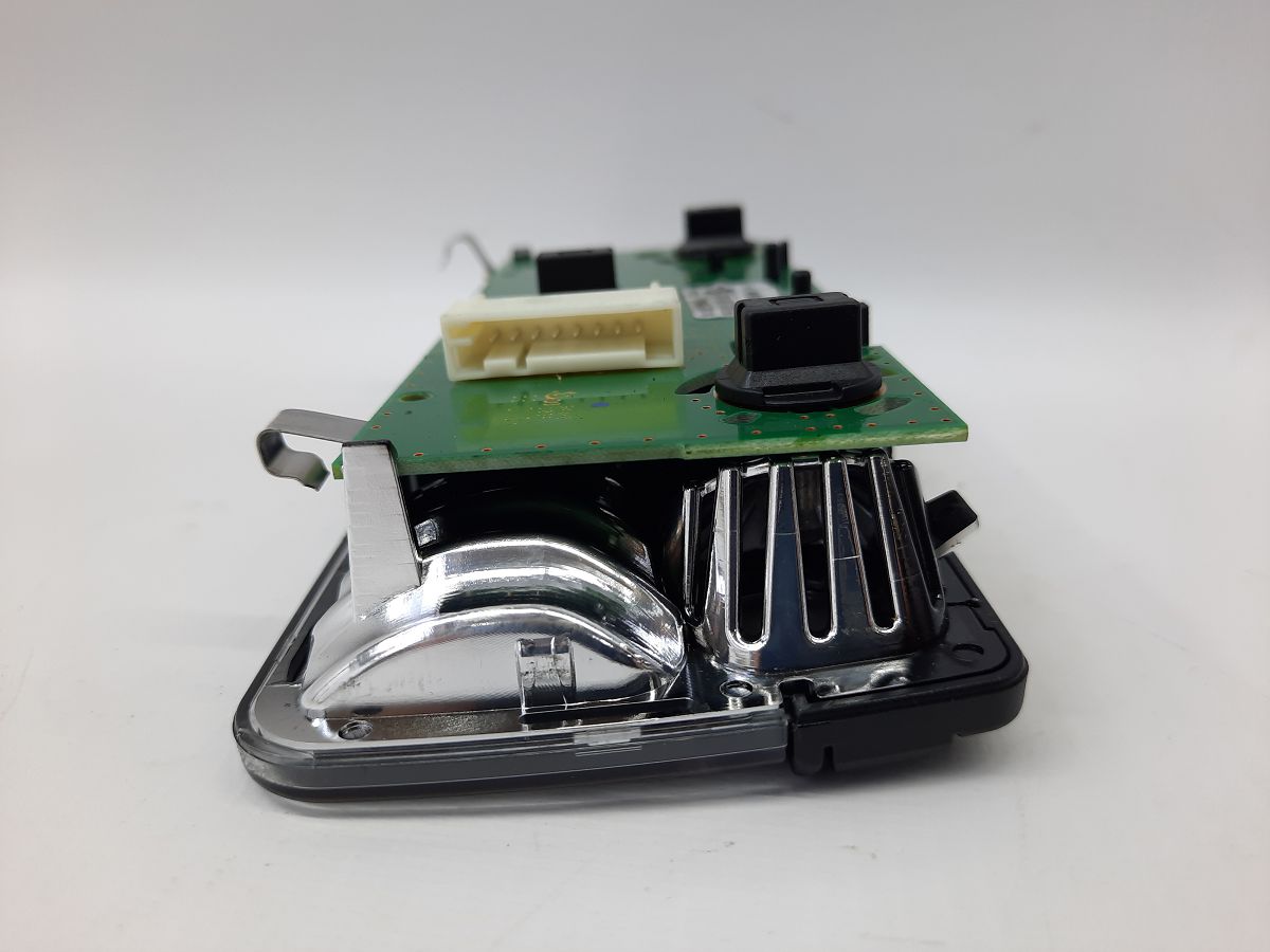 5 series Плафон центральний стельовий BMW 5 series 2011-2016 63319321574 BMW 5 series 8