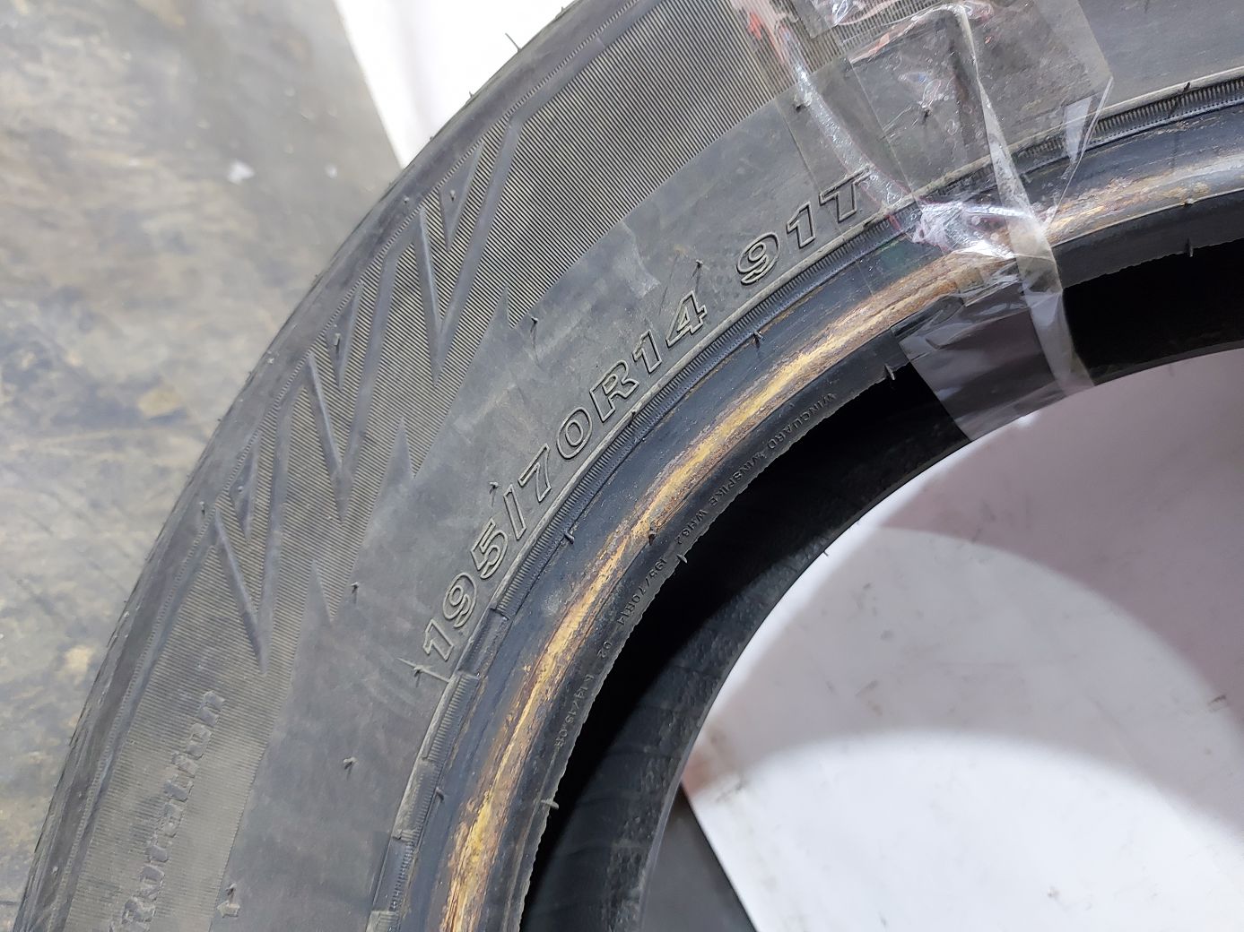  Гума Nexen Winguard 195/70R14 (L 300) 12