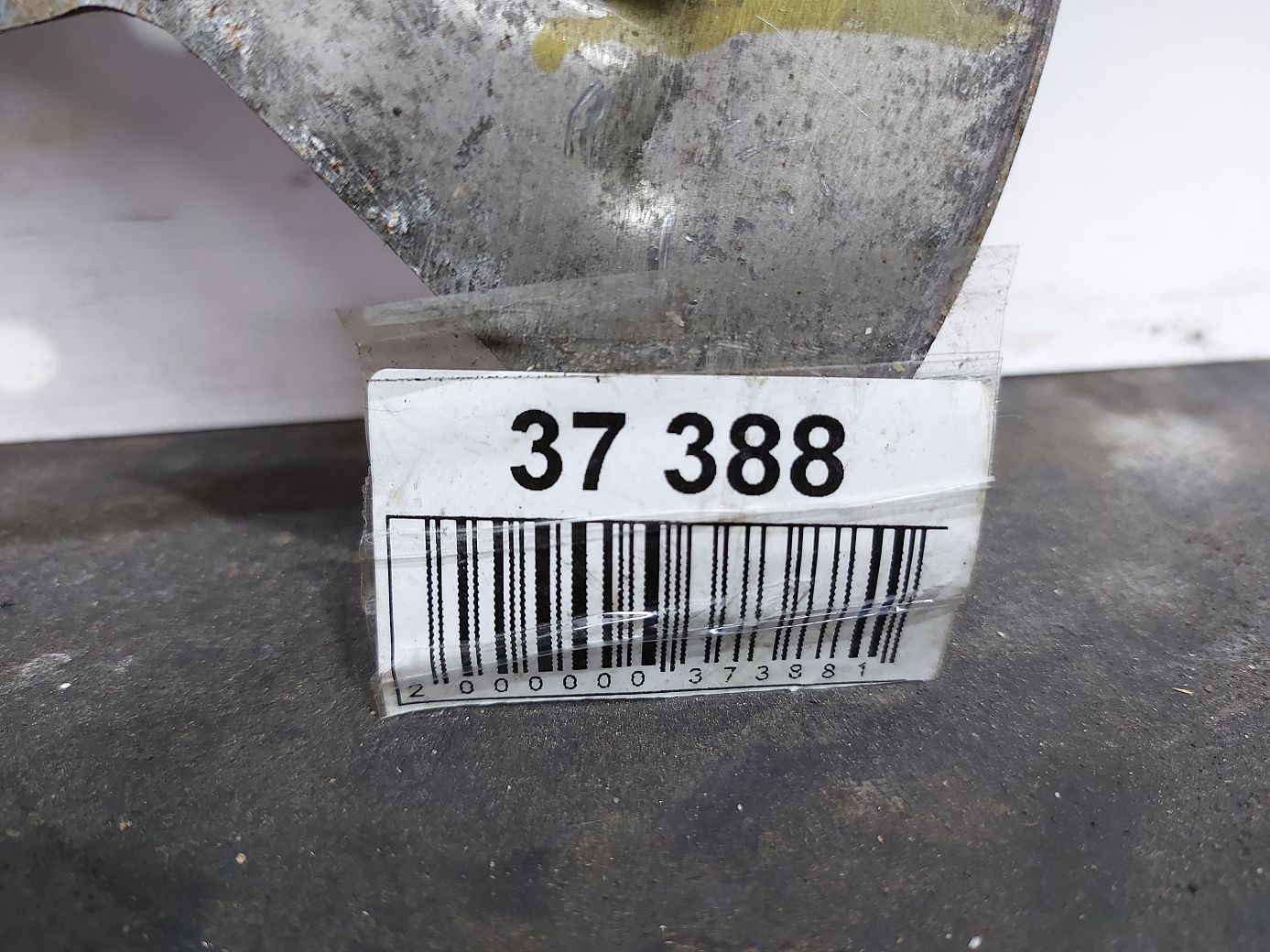 Malibu Пильовик гальмівного диска переднього лівого Chevrolet Malibu 2016-2021 23377439 Chevrolet Malibu 3