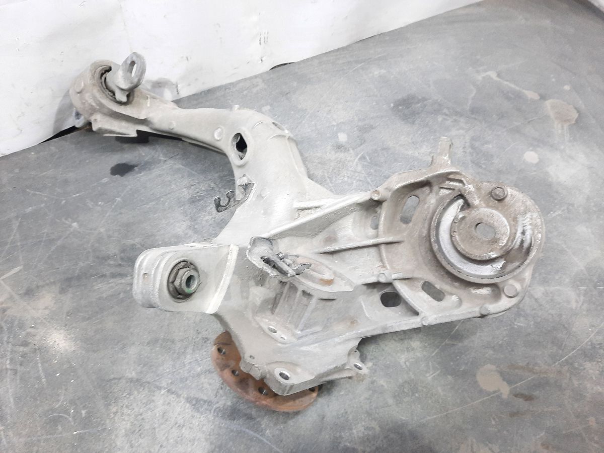 Dart Поворотний кулак задній лівий Dodge Dart 2013-2019 68204867AC Dodge Dart 6