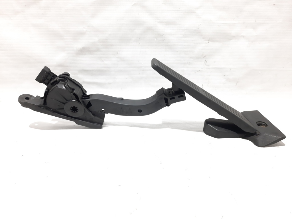 Forte. Педаль газу Kia Forte 2014-2018 327003X110 Kia Forte