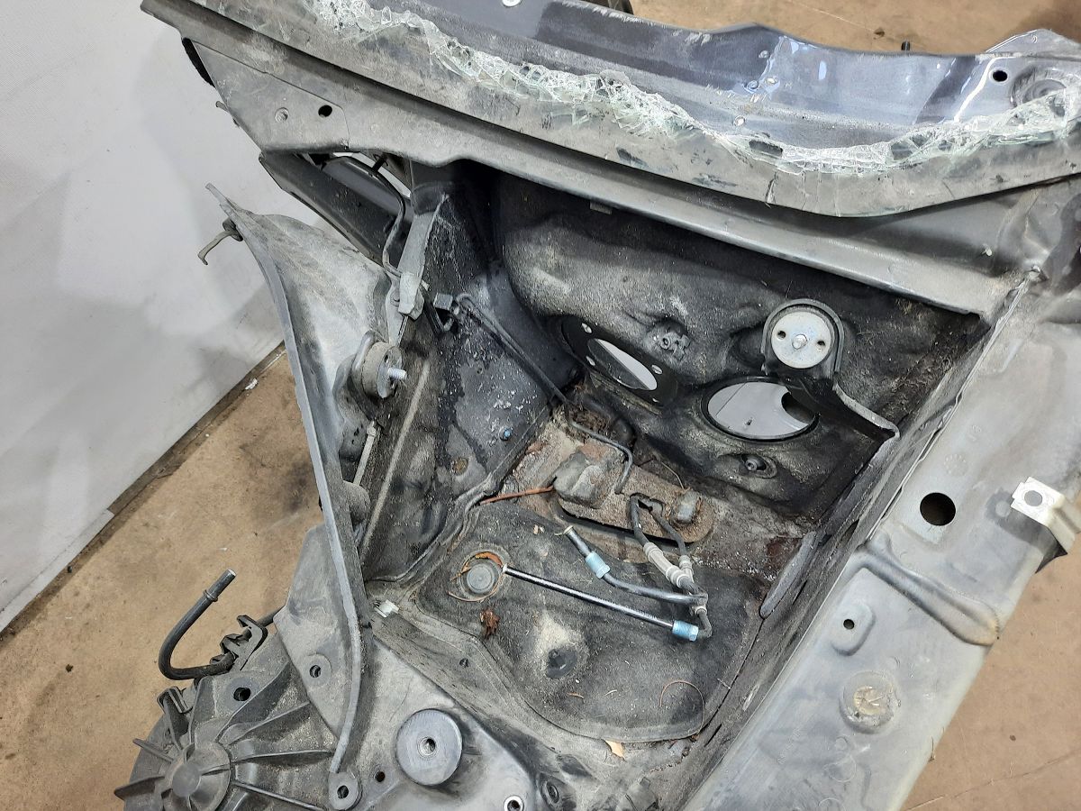 5 series Чверть передня ліва BMW 5 series 2009-2019 41107204047 BMW 5 series 7