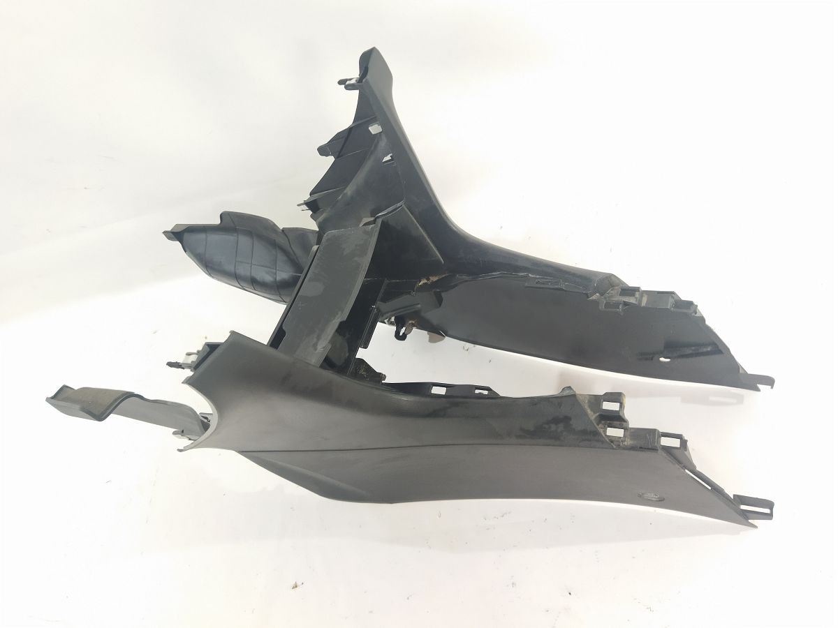 6 Консоль центральна Mazda 6 2013-2017 GHP964420D02 Mazda 6 4