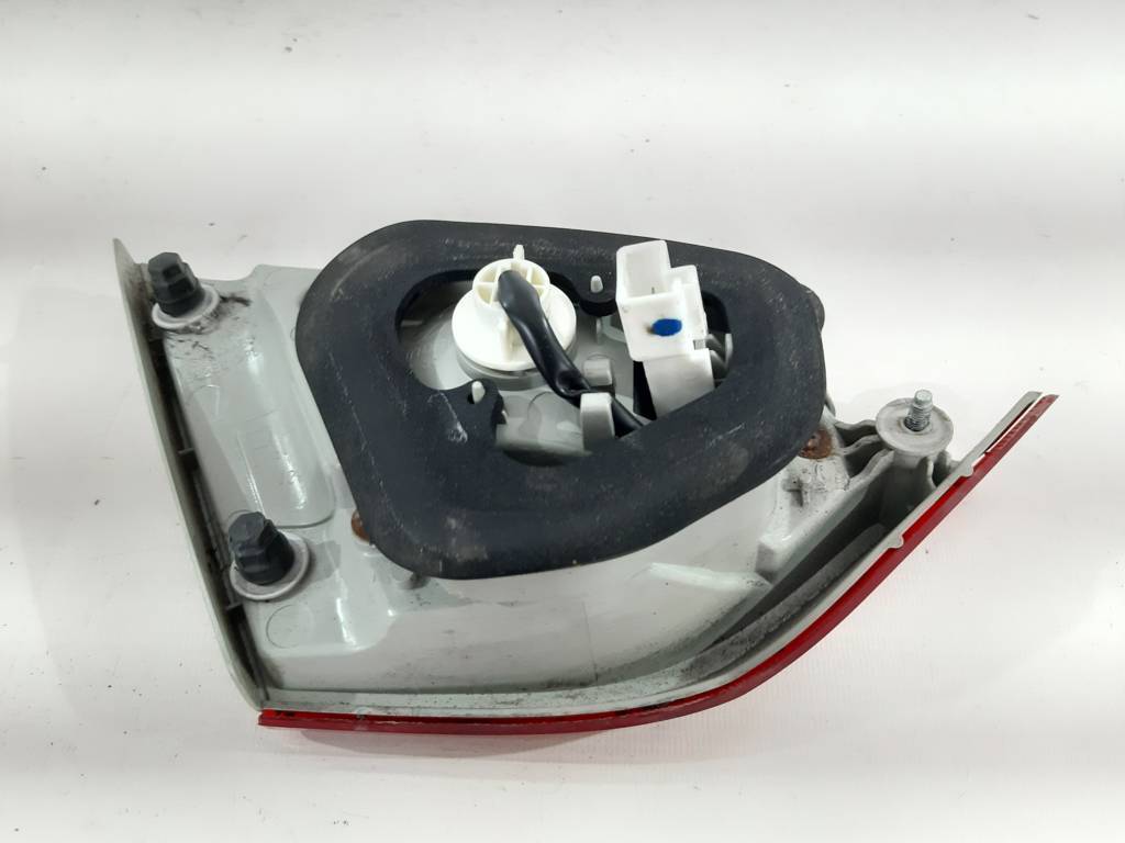 Sonata Фонарь крышки багажника правый Hyundai Sonata 2009-2015 924043Q000 Hyundai Sonata 12