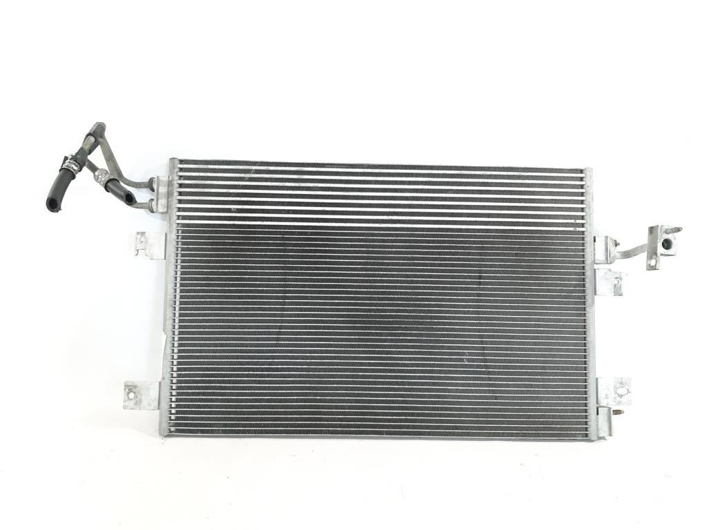 Avenger Радіатор кондиціонера Dodge Avenger 2008-2014 68004053AA Dodge Avenger 21